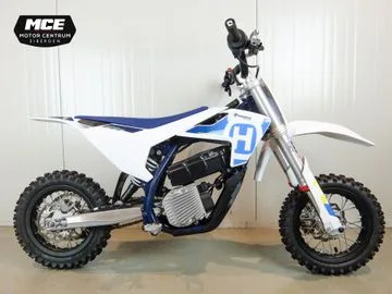 Husqvarna EE 3 (2025) — foto 1