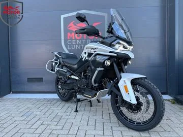 CFMoto 800 MT (2026) — foto 1