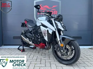 Suzuki GSX-S950 (2022) — foto 1