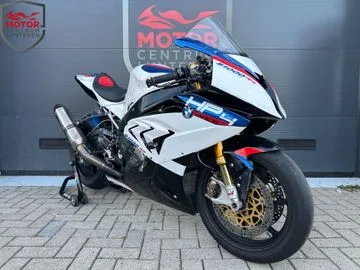 BMW S 1000 RR (2016) — foto 1