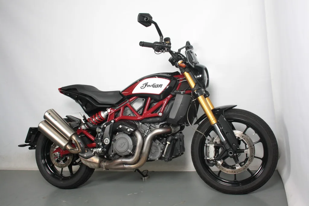 Indian FTR 1200S (2019) — foto 1