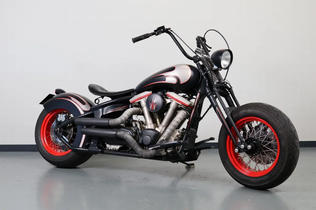 Yamaha XV 1600 Wildstar (2000) — foto 1
