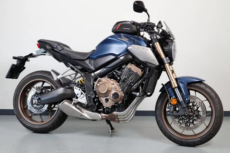 Honda CB650RA (2021)