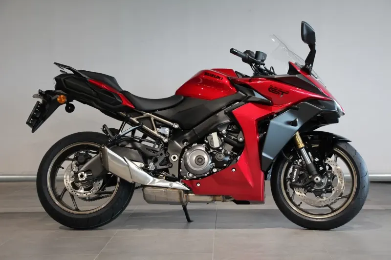 Suzuki GSX-S1000GT (2025)