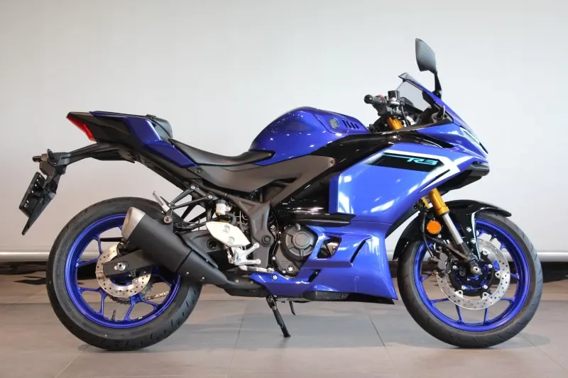 Yamaha YZF-R3 (2025)