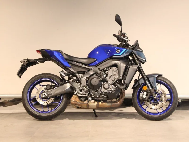 Yamaha MT-09 Y-AMT (2024) — foto 1