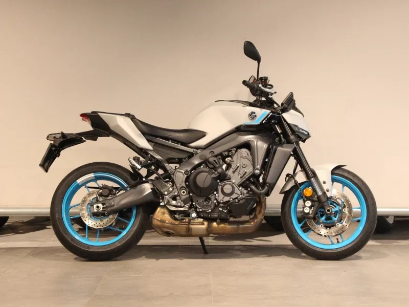Yamaha MT-09 Y-AMT (2025) — foto 1