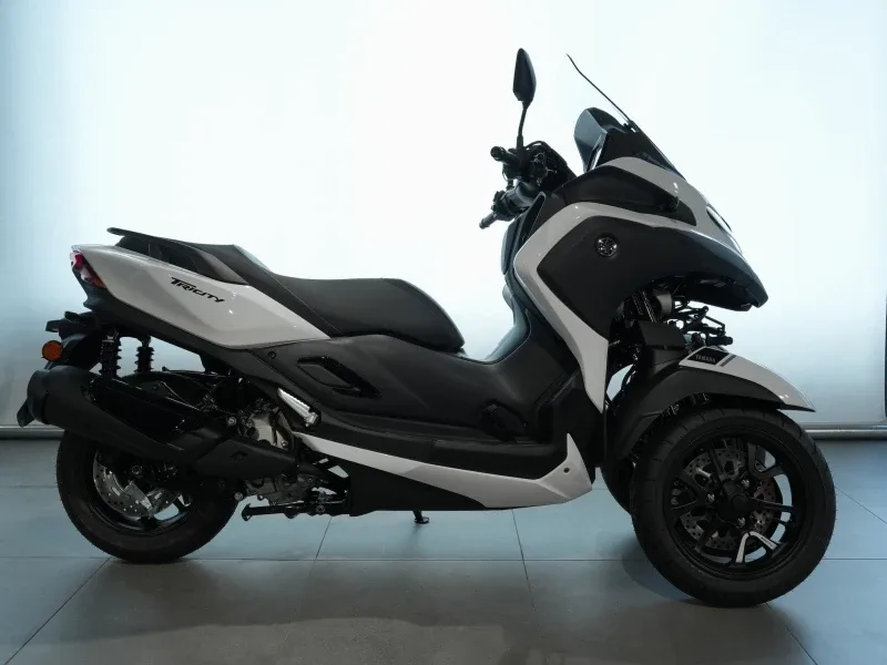 Yamaha Tricity 300 (2026) — foto 1