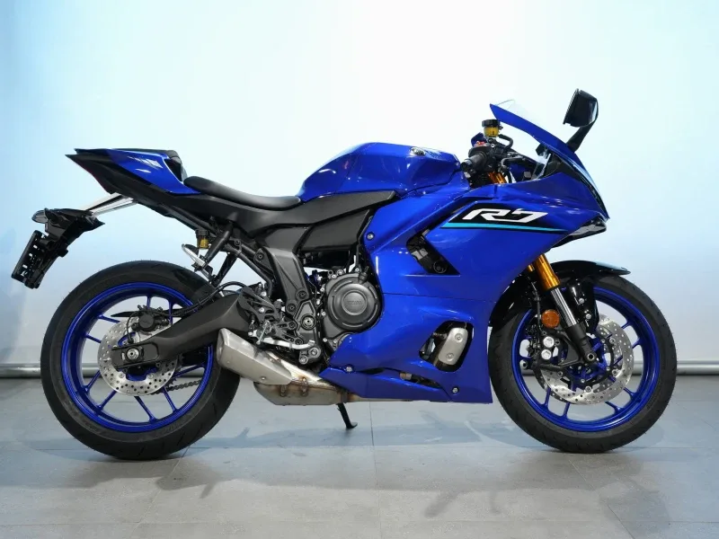 Yamaha YZF-R7 (2026) — foto 1