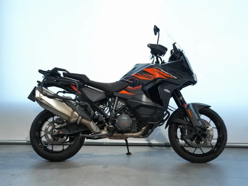 KTM 1290 Super Adventure S (2022) — foto 1