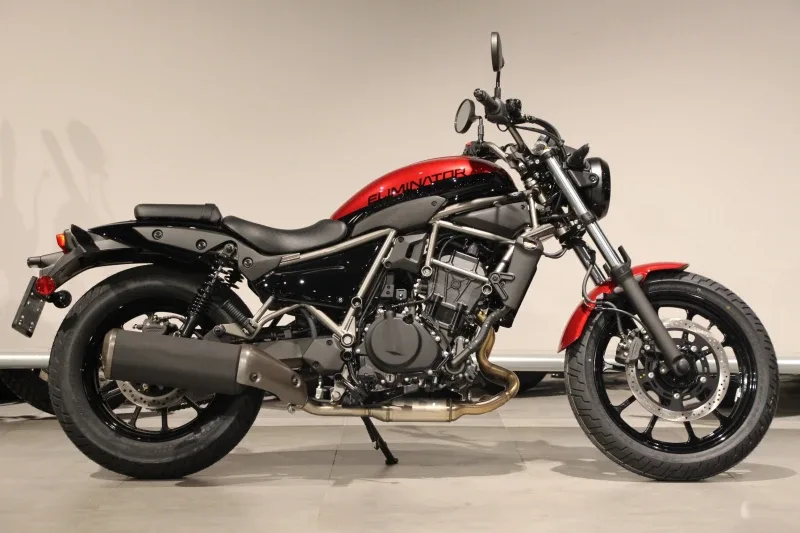 Kawasaki ELIMINATOR 500 (2026) — foto 1