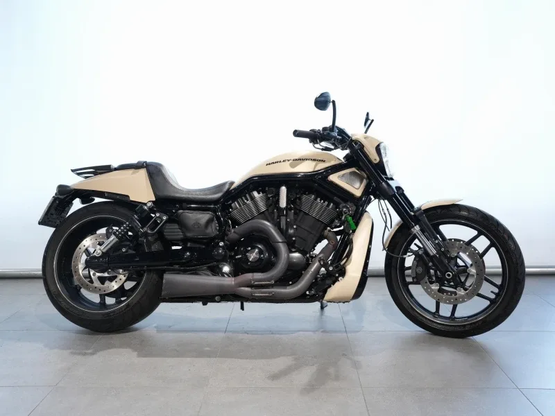 Harley-Davidson Night Rod (2013) — foto 1