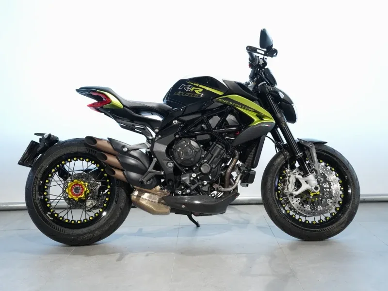 MV Agusta Dragster 800 (2021) — foto 1