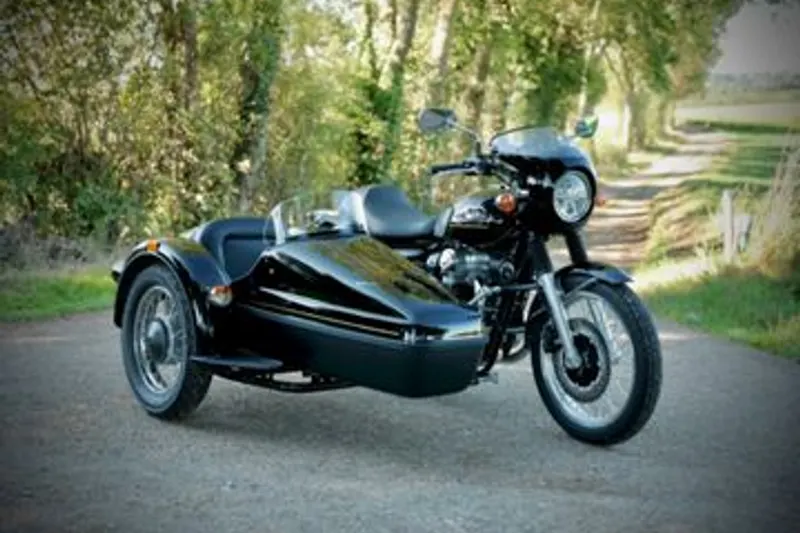 Kawasaki W800 Cafe (2025)