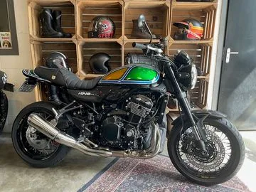 Kawasaki Z900RS (2025) — foto 1