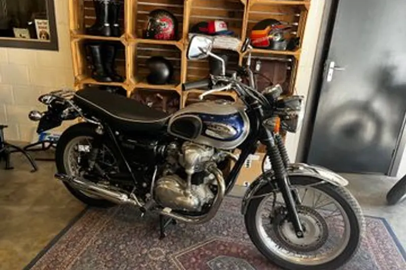 Kawasaki W 650 (2001)