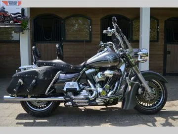 HARLEY-DAVIDSON ROAD (2010) — foto 1