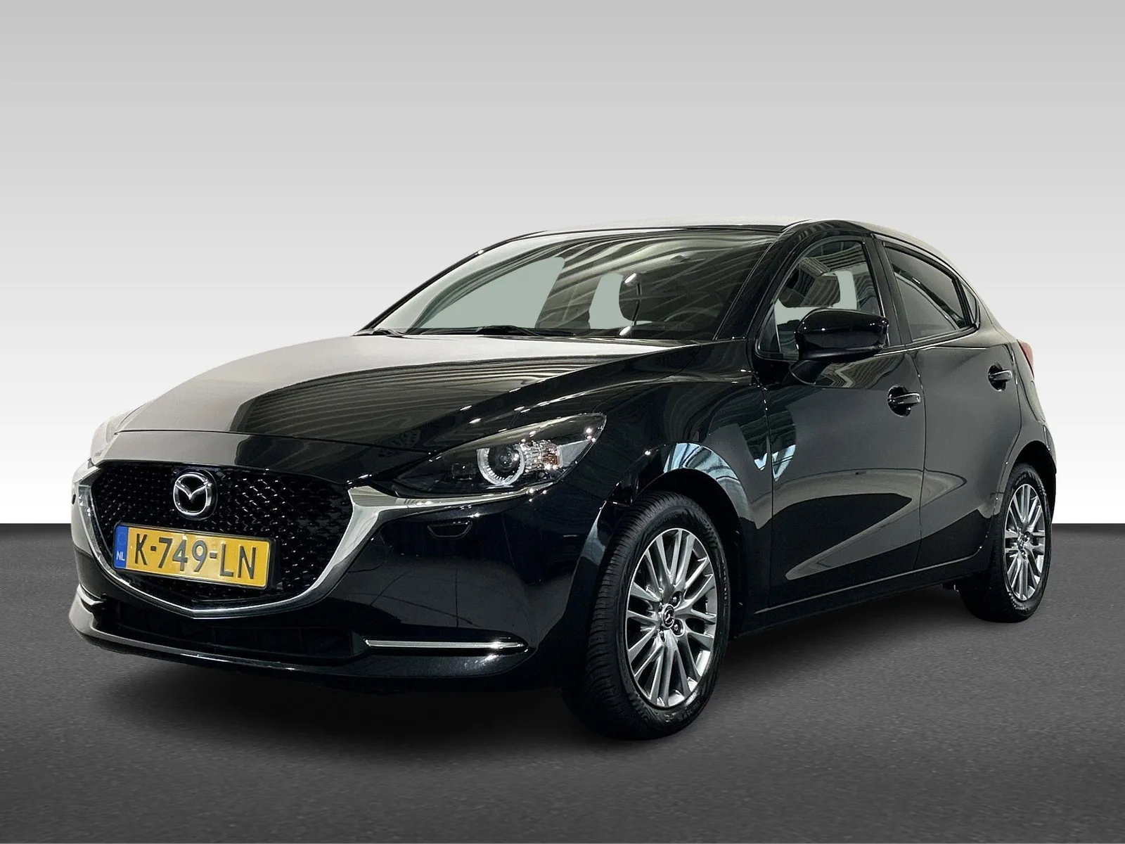 Mazda 2 (2021) — foto 1