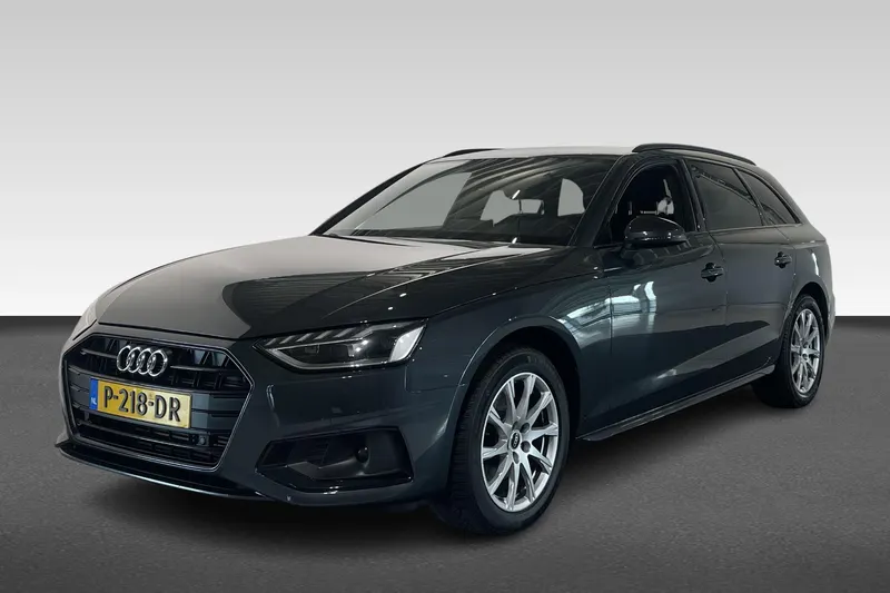 Audi A4 (2022)