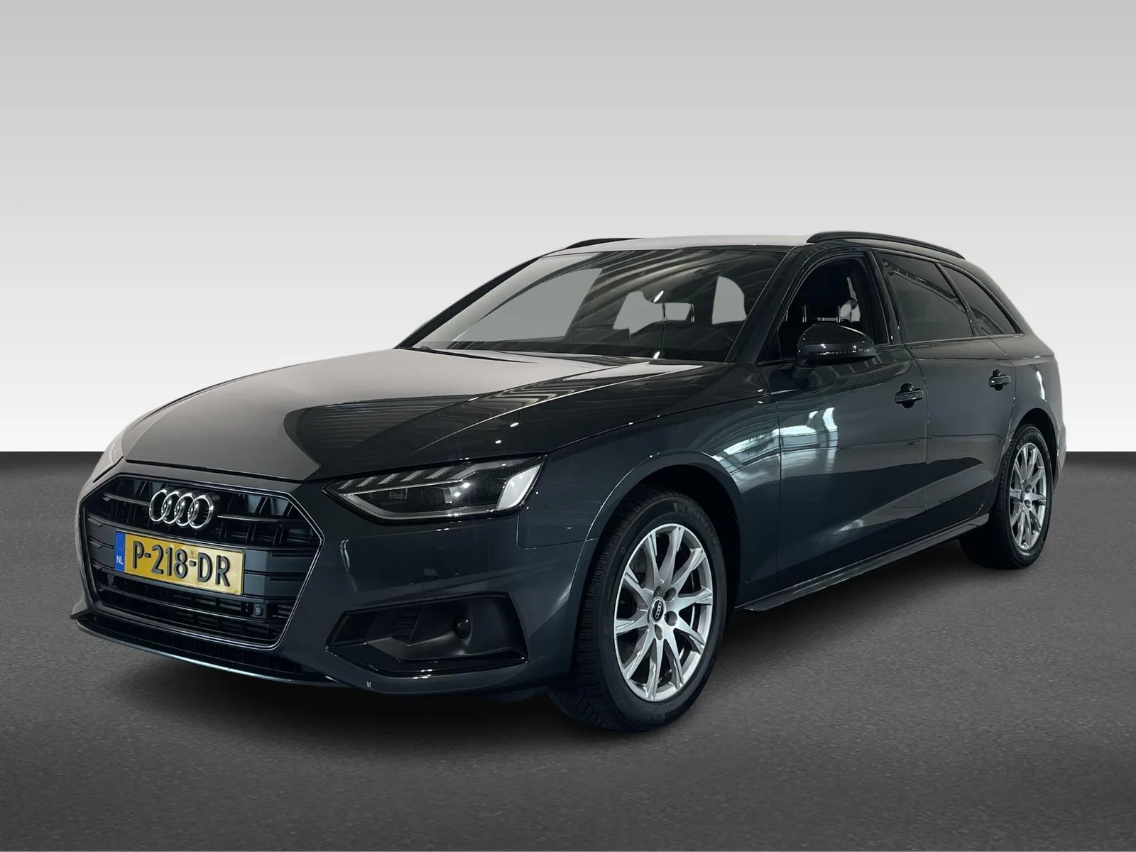 Audi A4 (2022) — foto 1