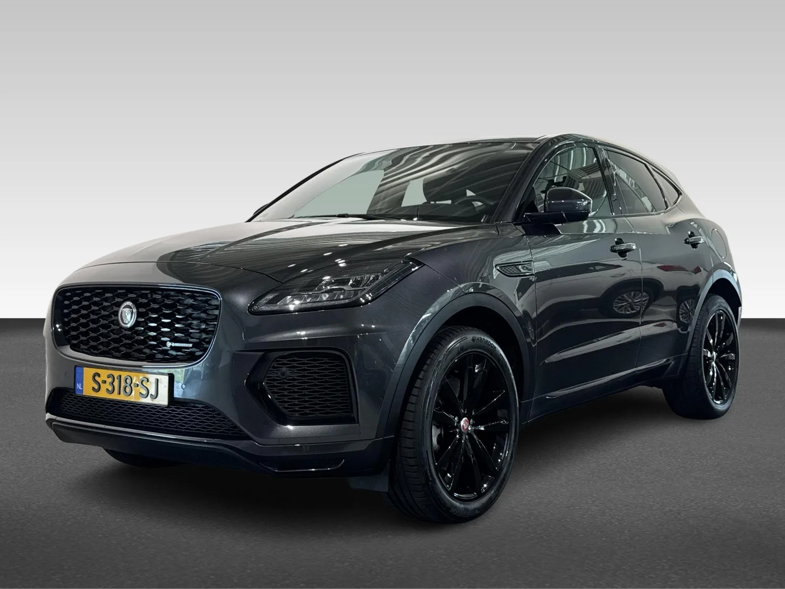 Jaguar E-Pace (2023) — foto 1