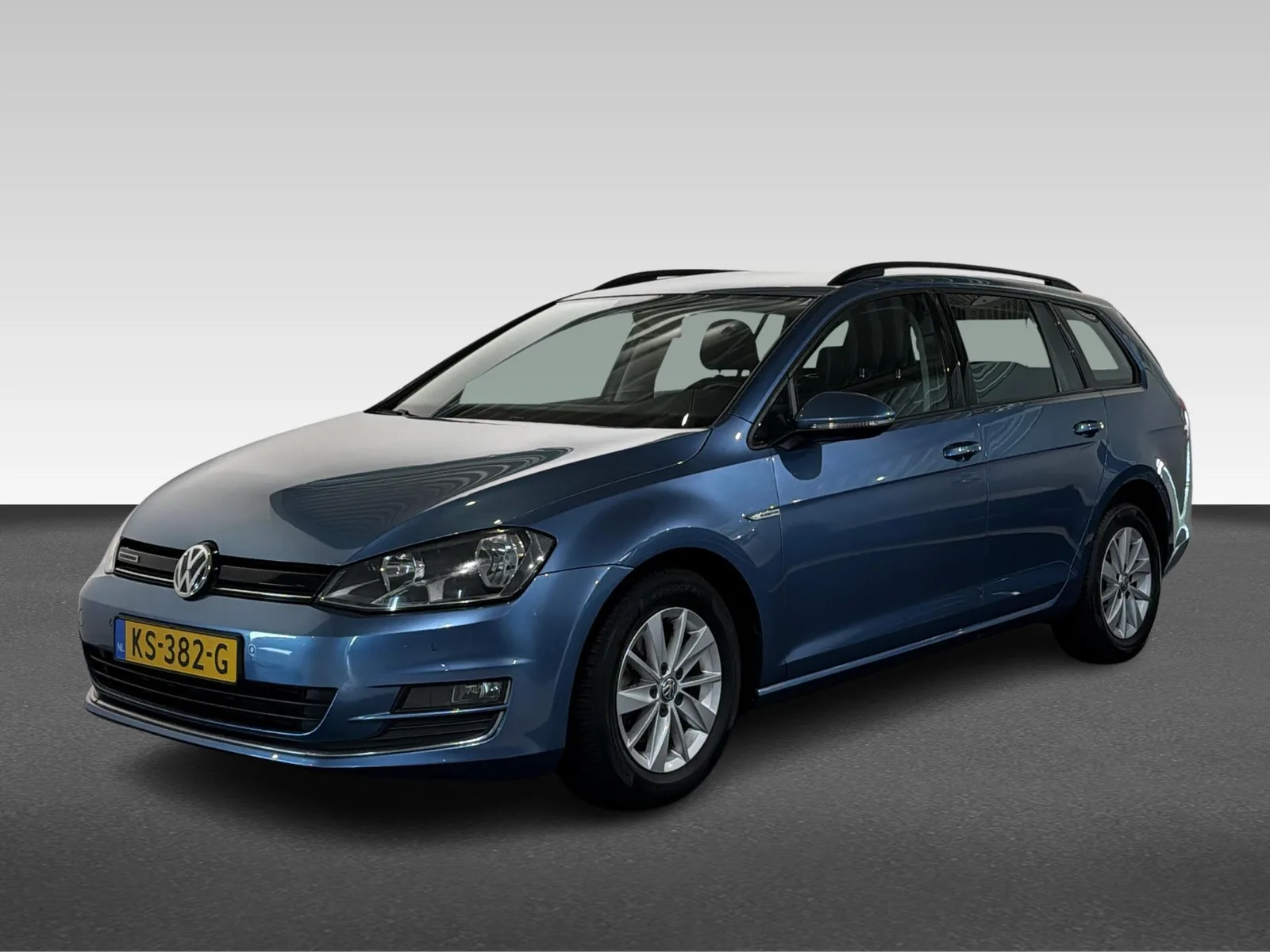 Volkswagen Golf (2016) — foto 1