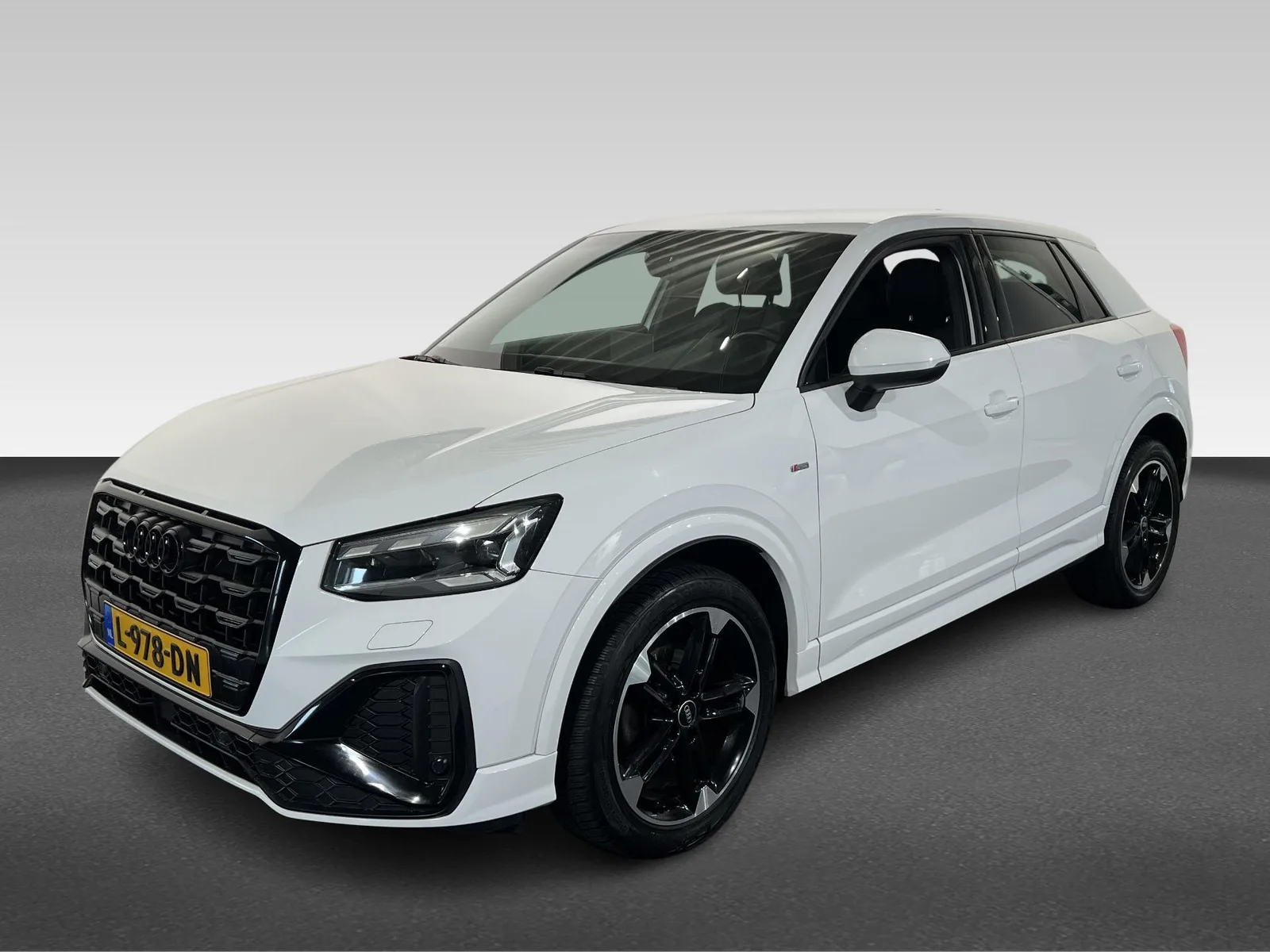 Audi Q2 (2021) — foto 1