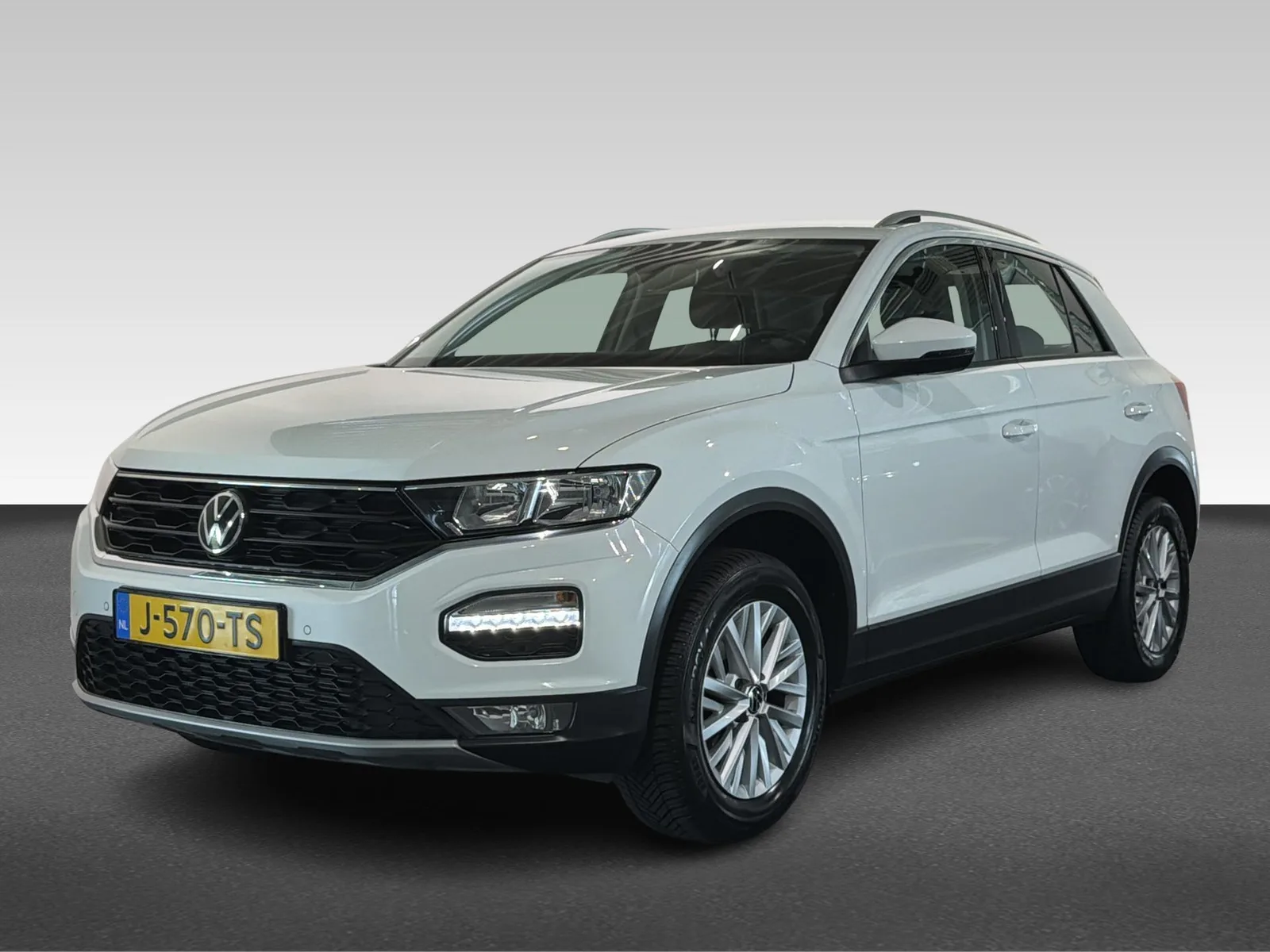 Volkswagen T-Roc (2020) — foto 1
