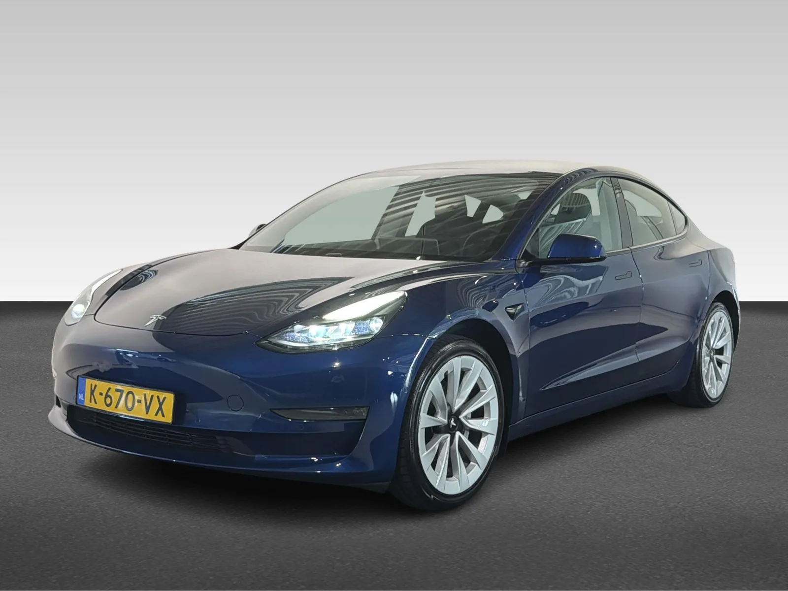 Tesla Model 3 (2021) — foto 1