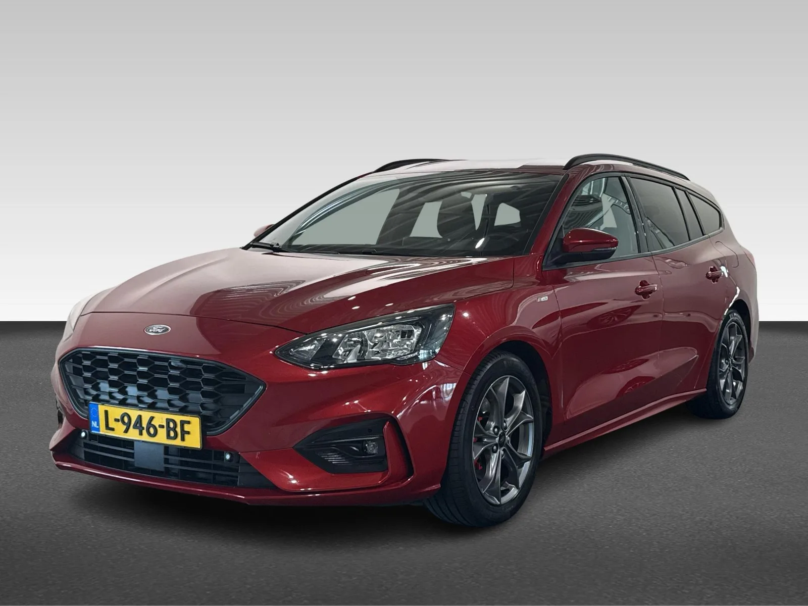Ford Focus (2021) — foto 1