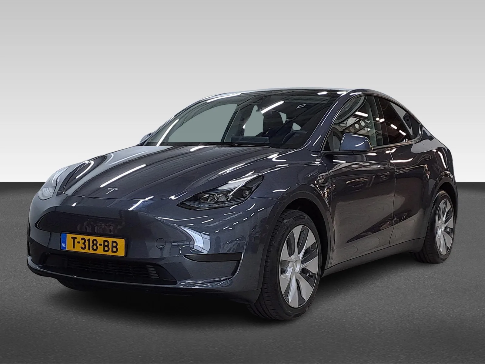 Tesla Model Y (2023) — foto 1