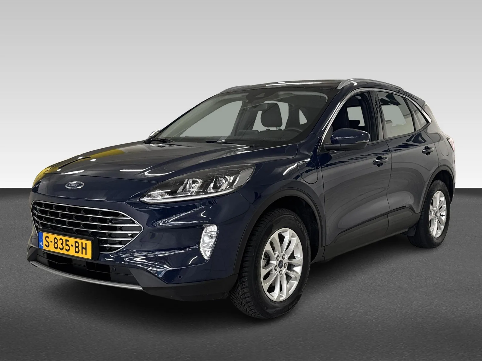 Ford Kuga (2023) — foto 1