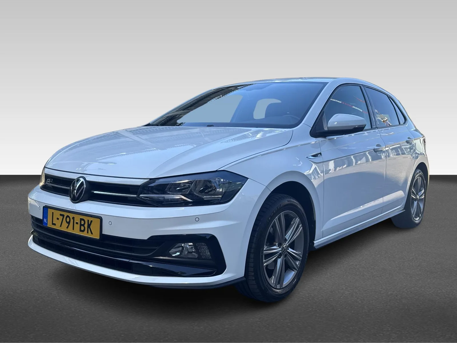 Volkswagen Polo (2021) — foto 1