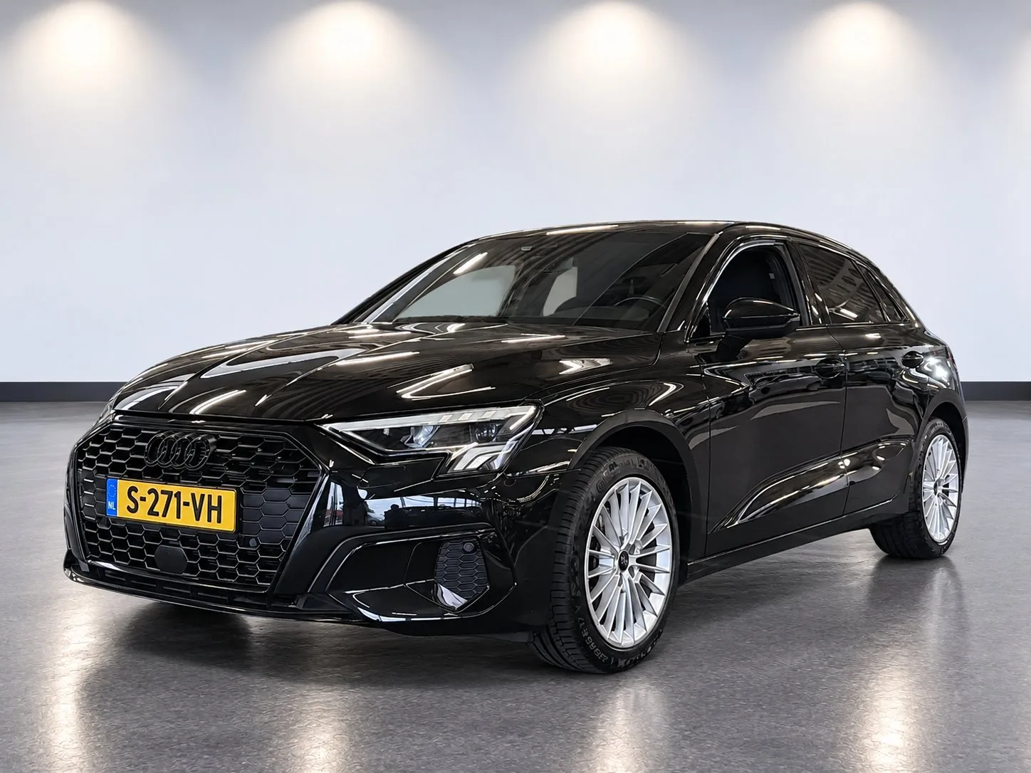 Audi A3 (2023) — foto 1