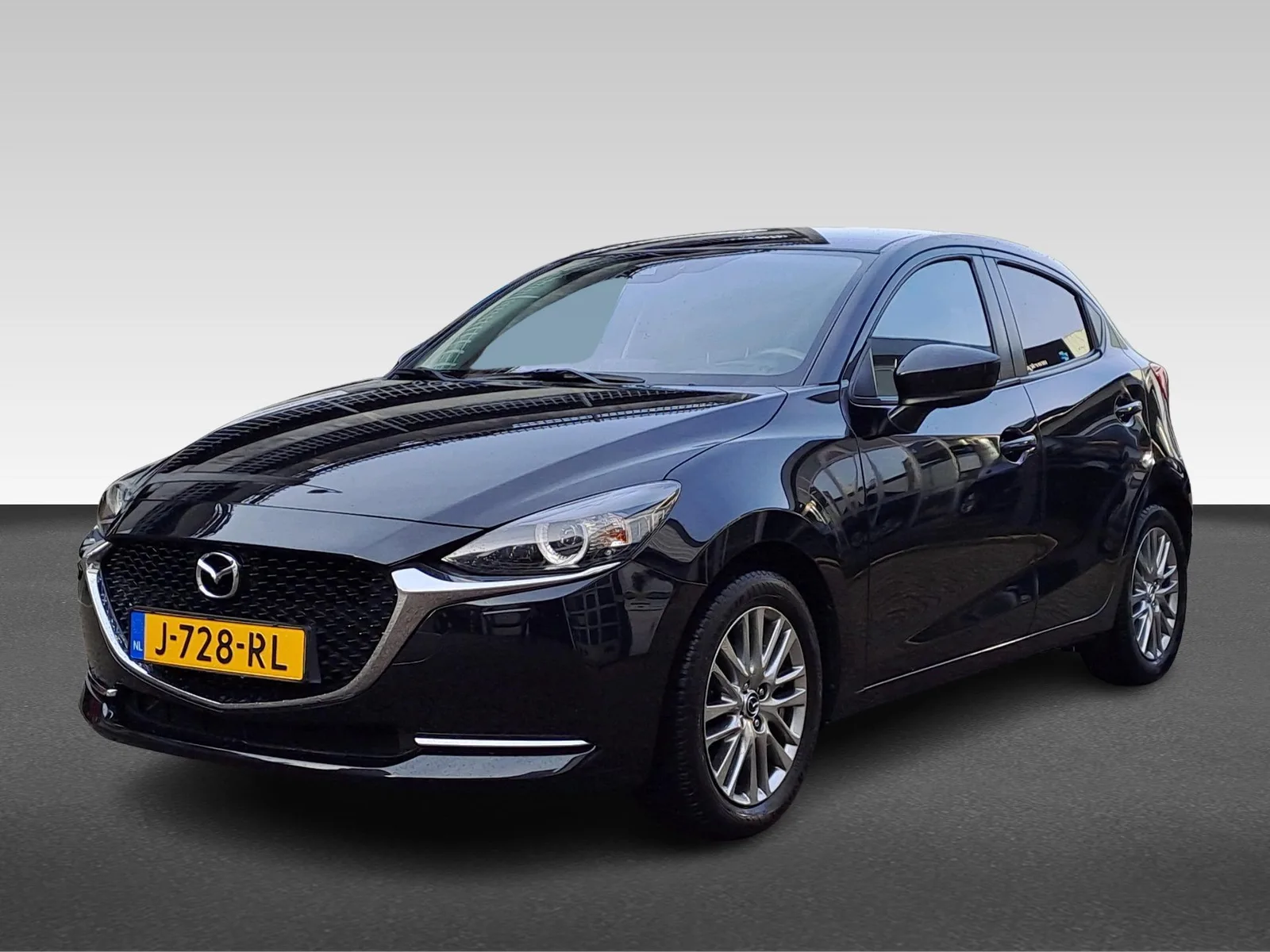 Mazda 2 (2020) — foto 1