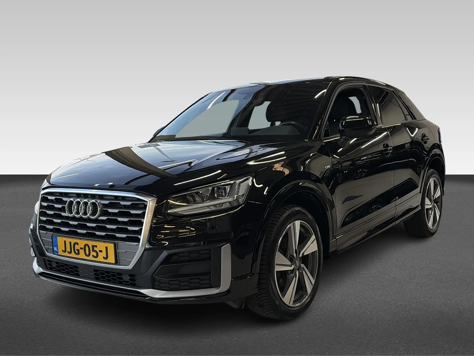 Audi Q2 (2020) — foto 1