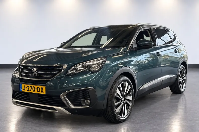 Peugeot 5008 (2020)