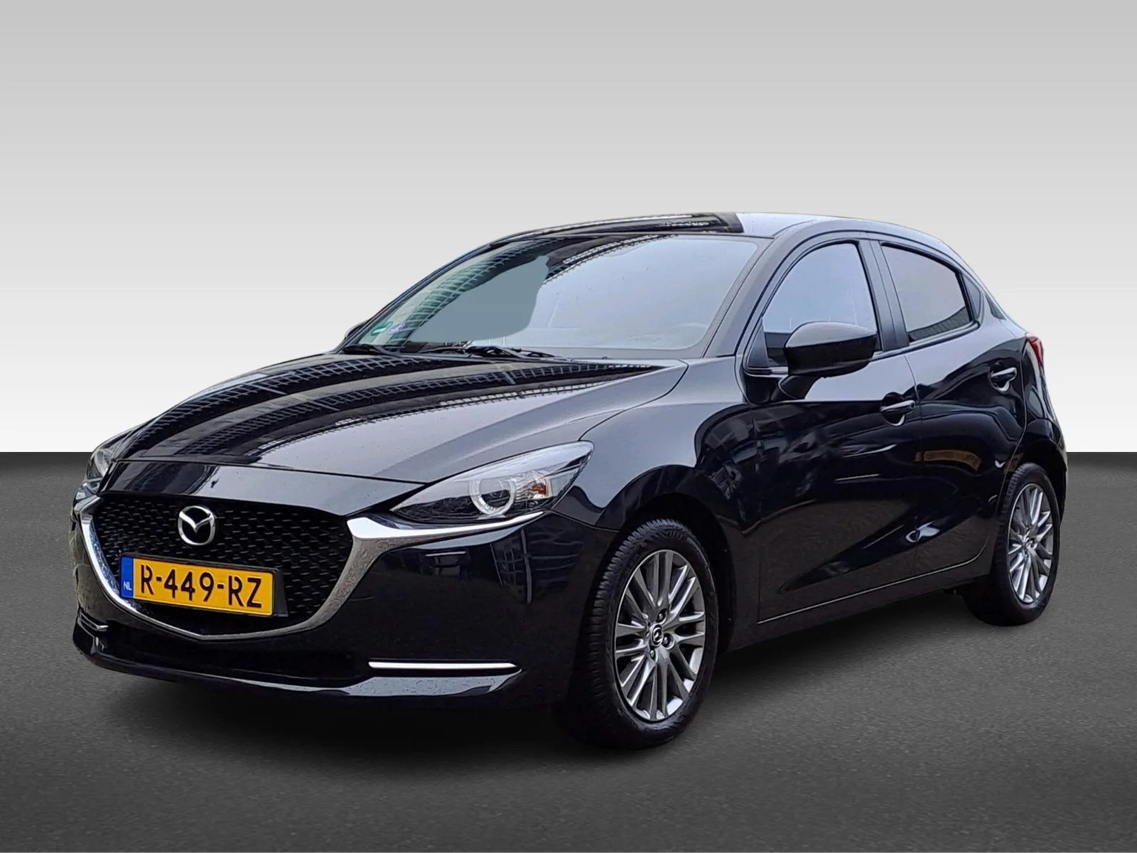 Mazda 2 (2022) — foto 1