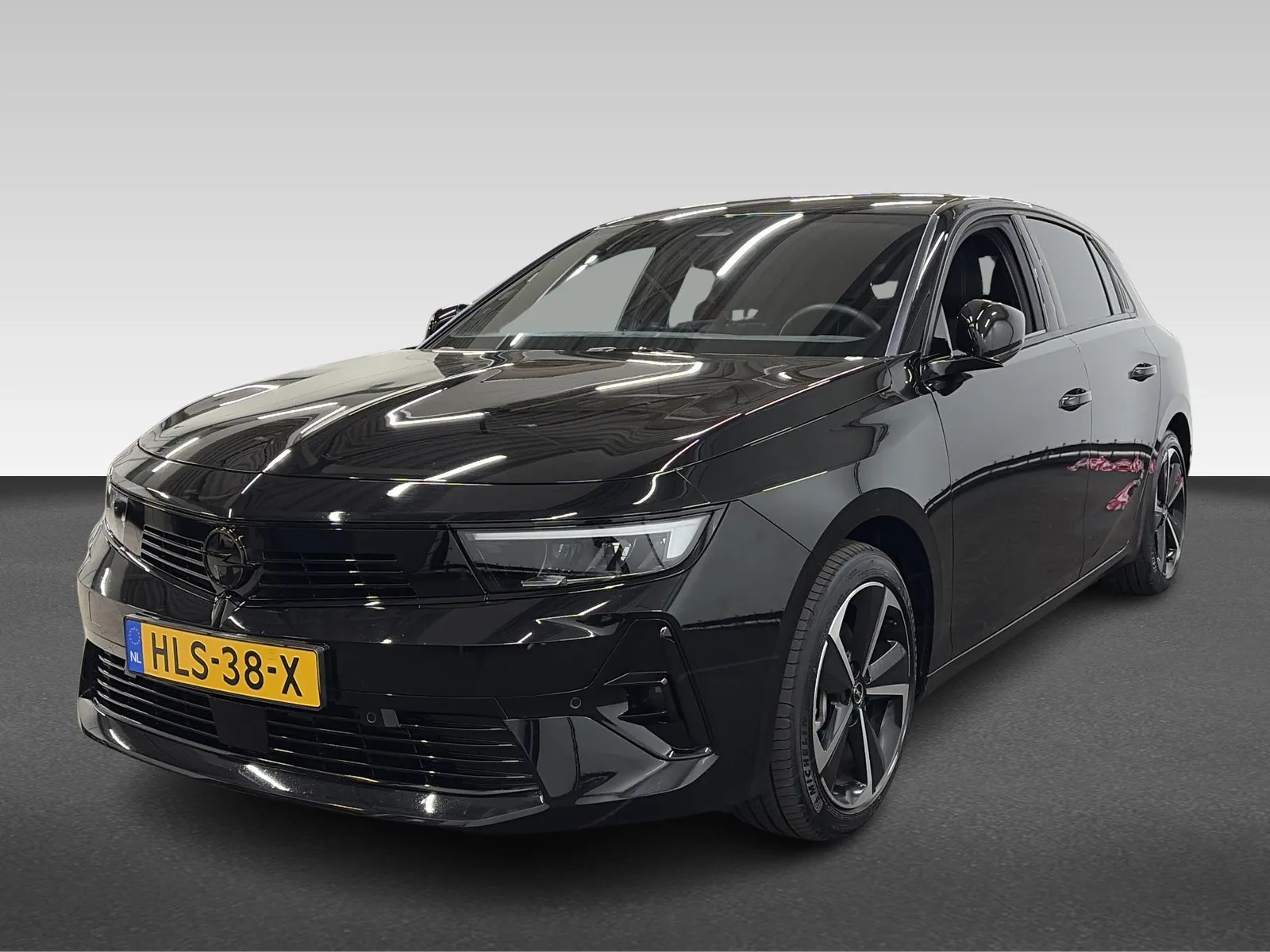 Opel Astra (2025) — foto 1