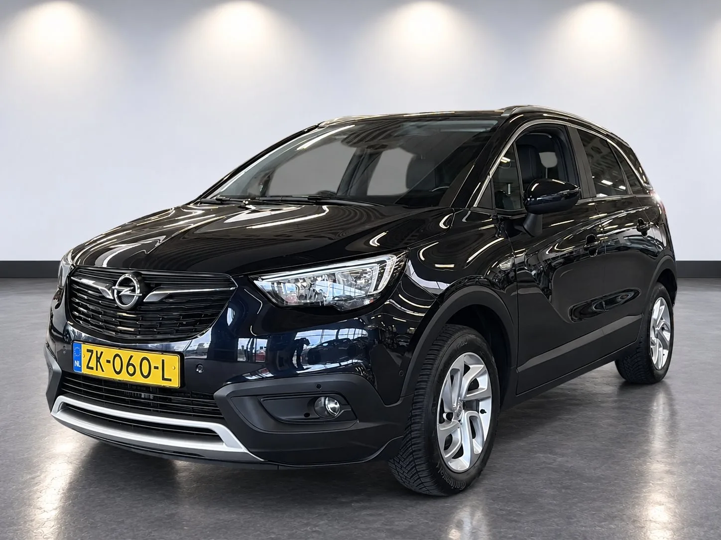 Opel Crossland (2019) — foto 1