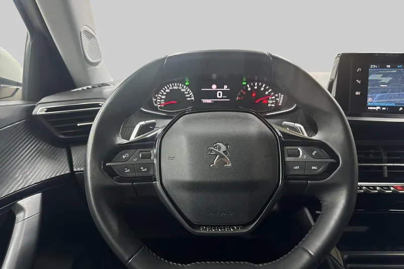 Peugeot 2008 (2022)