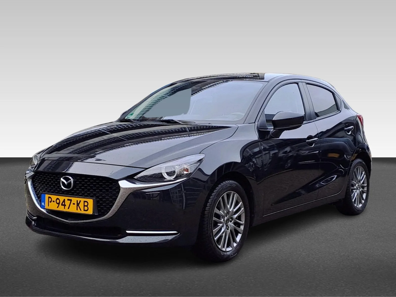 Mazda 2 (2022) — foto 1