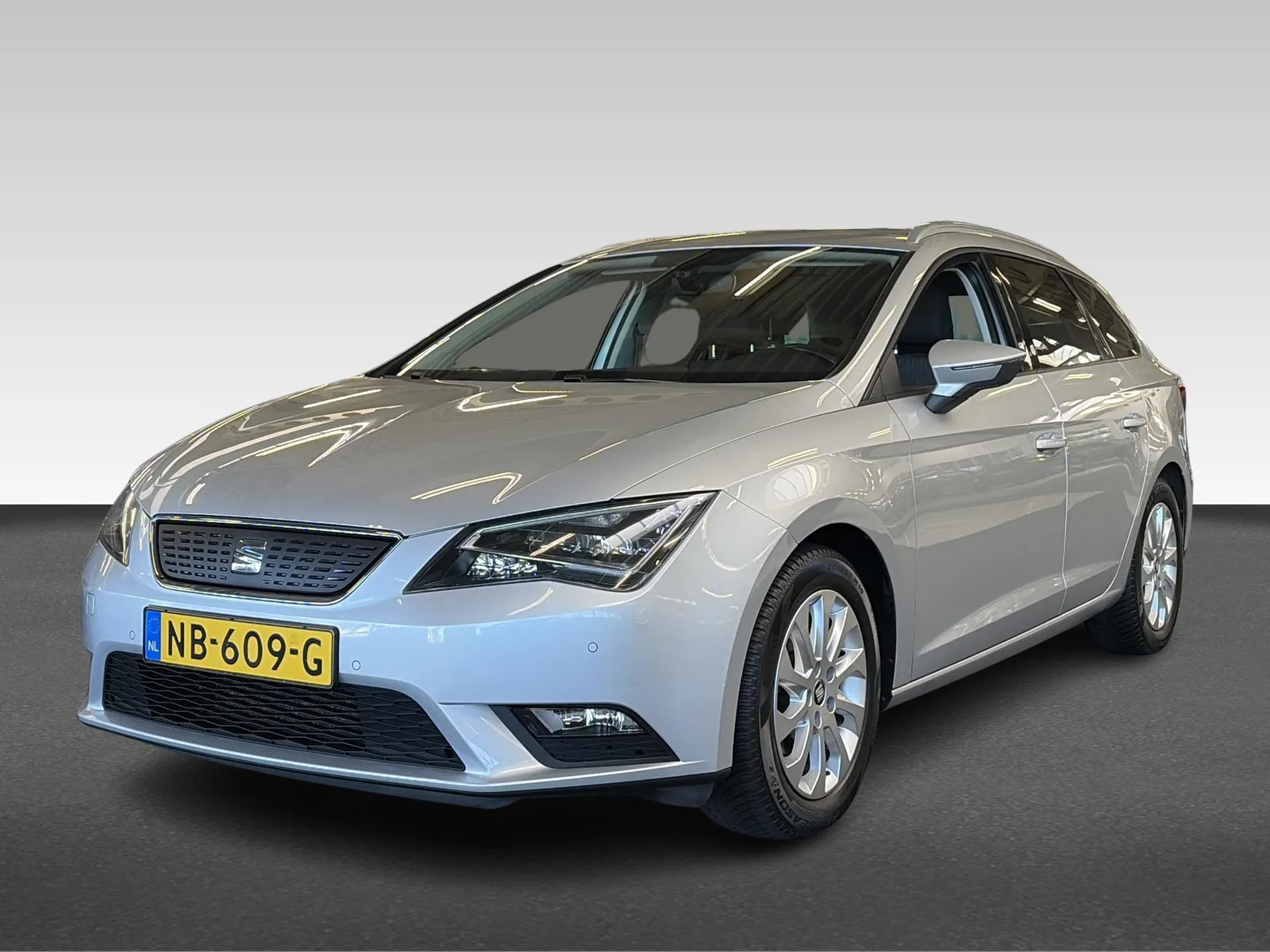 SEAT Leon (2017) — foto 1