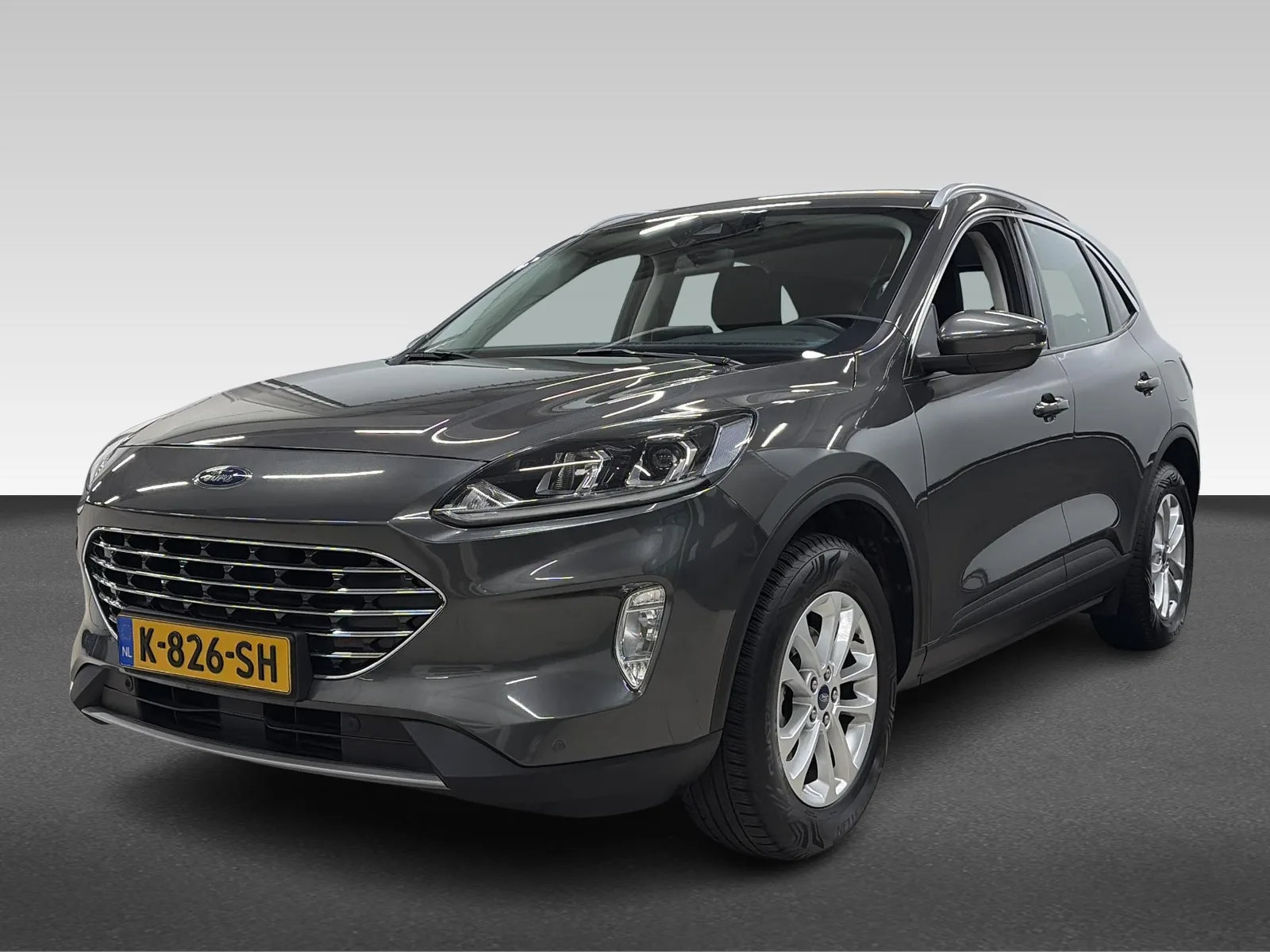 Ford Kuga (2021) — foto 1