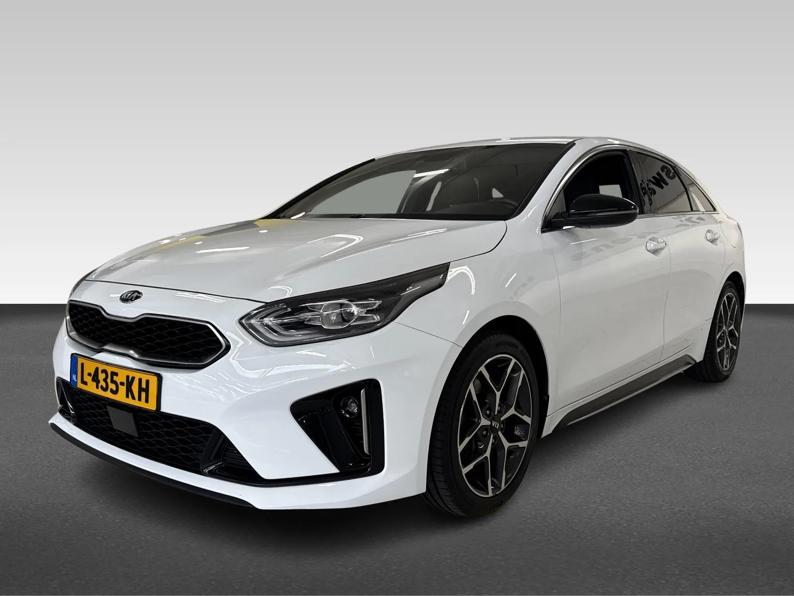 Kia Proceed (2021) — foto 1