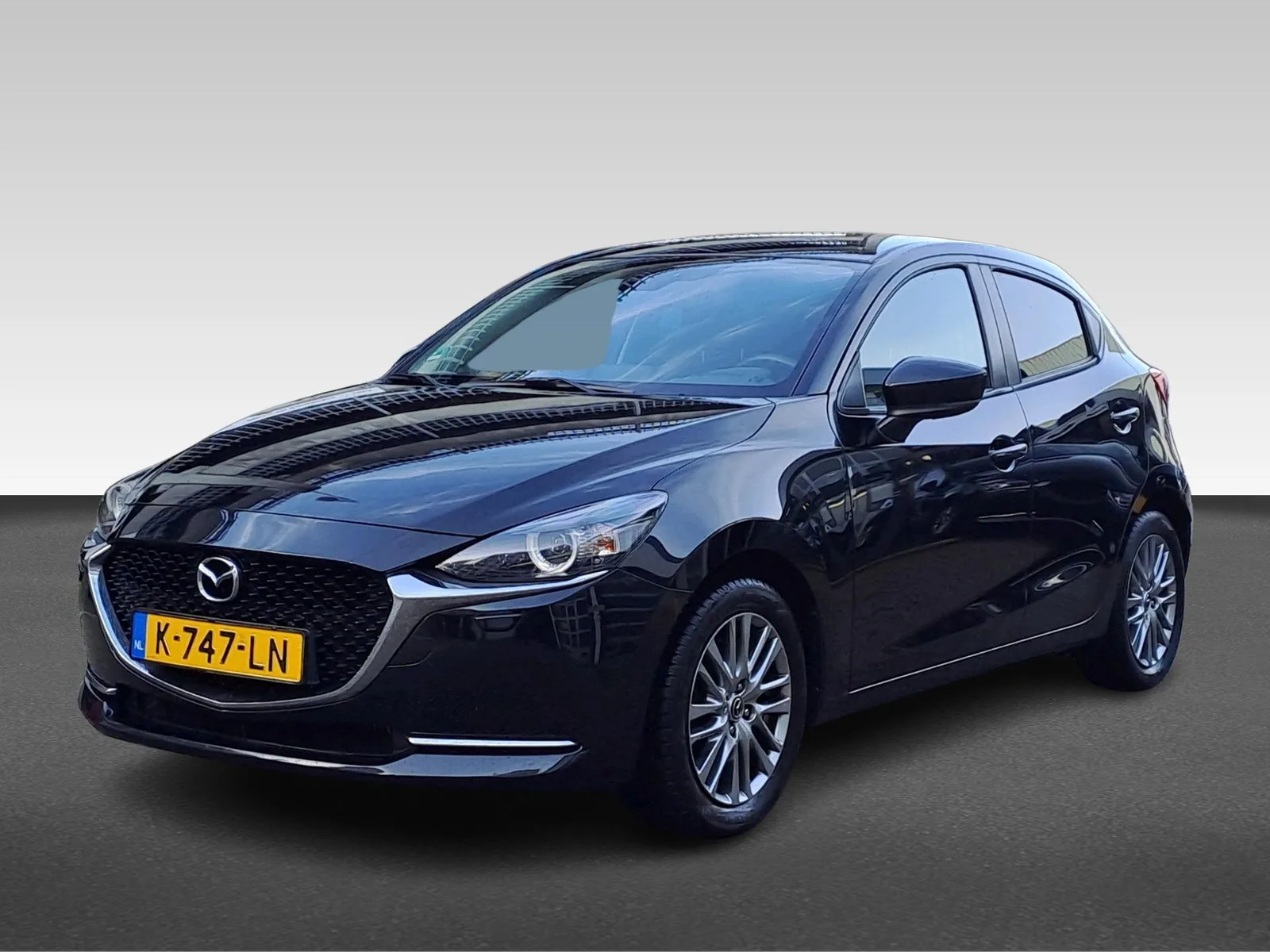 Mazda 2 (2021) — foto 1