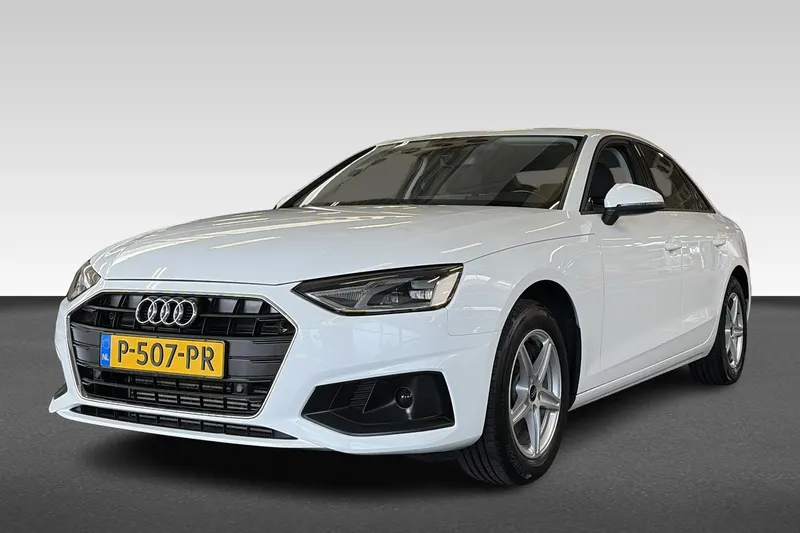 Audi A4 (2022)