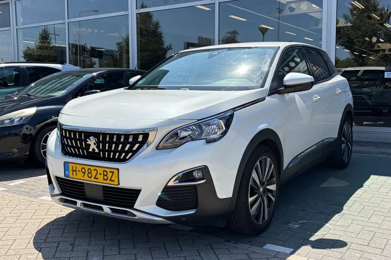 Peugeot 3008 (2020)
