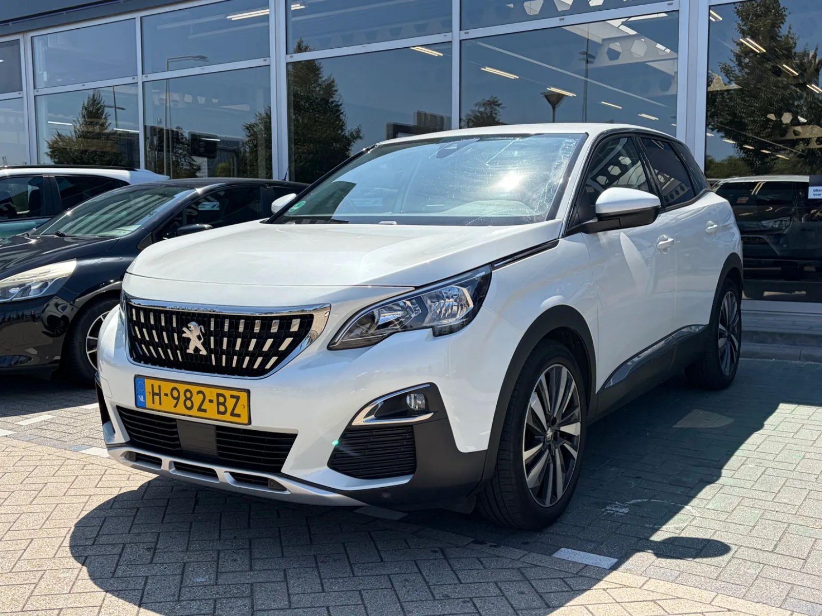 Peugeot 3008 (2020) — foto 1