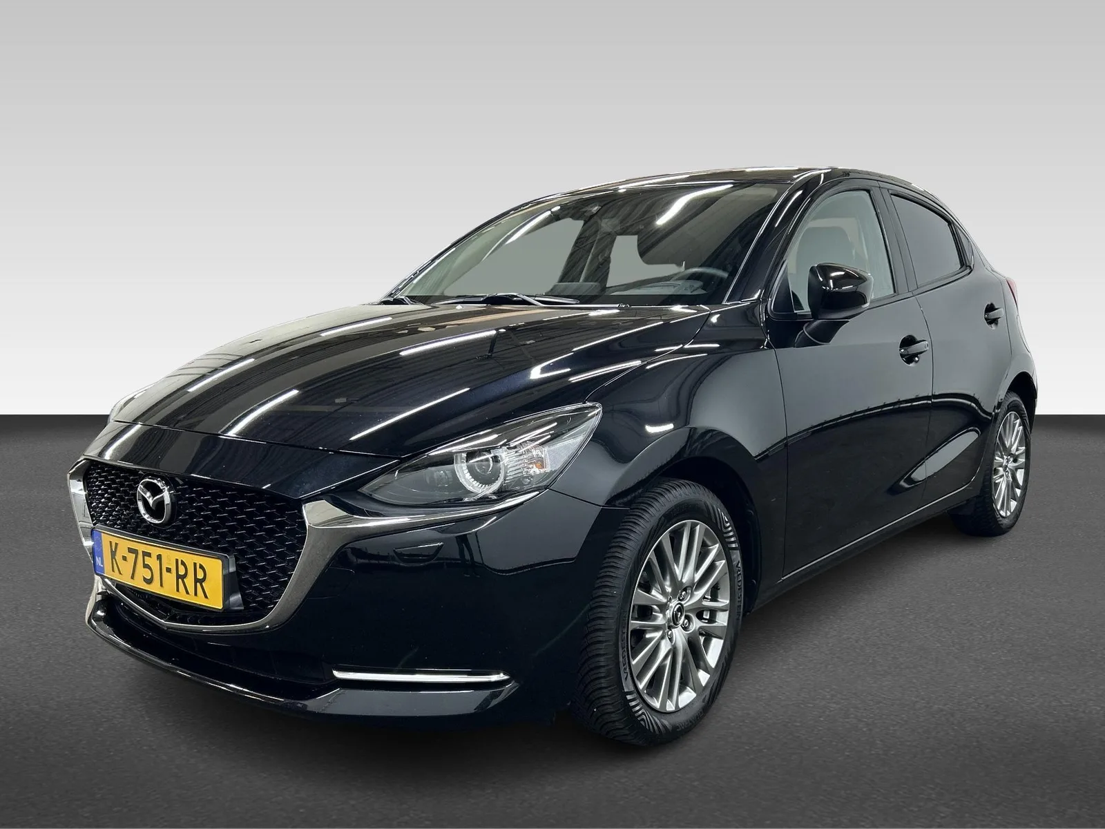 Mazda 2 (2021) — foto 1